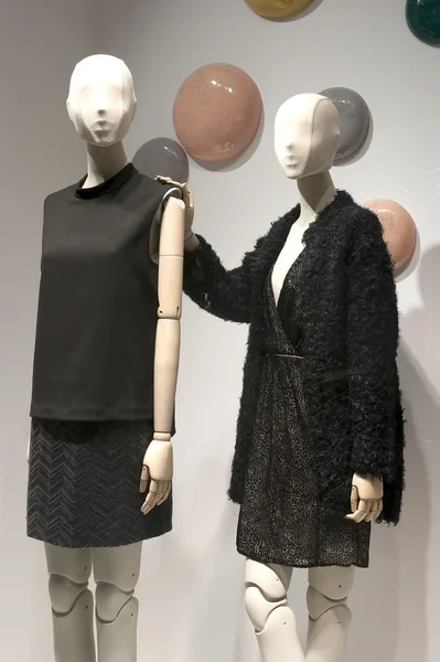 fashion retail display