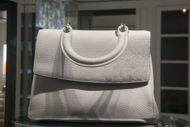 fashiom çanta görüntüleme