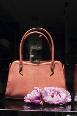 fashiom çanta