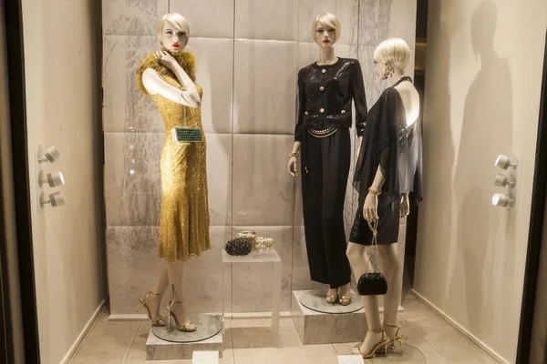 Fashion mannequin display — Stock Photo, Image
