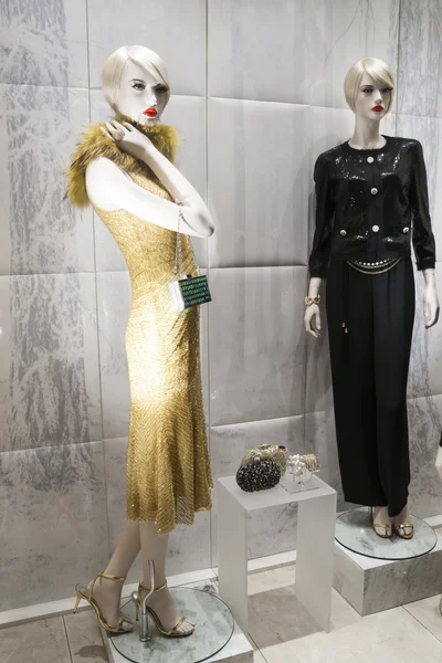 Fashion mannequin display — Stock Photo, Image
