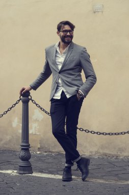 Fasion vardır genç adam