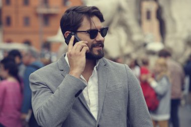 Fasion vardır genç adam