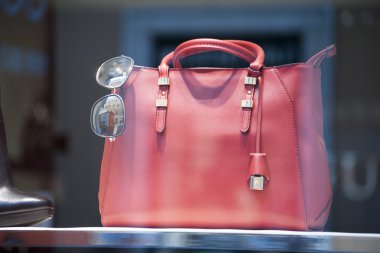 moda perakende ekran