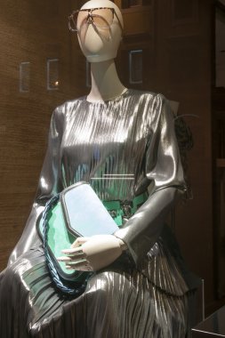 moda perakende ekran