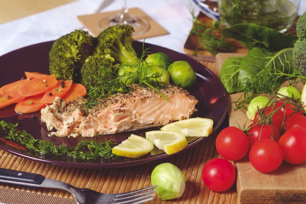 Brokoli ile Somon Balık