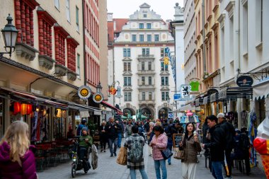 Münih, Almanya - 31 Ekim 2024: Orlandostrasse 