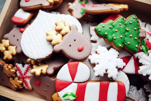 Baked Traditional Christmas Homemade Gingerbread Cookies — Stock Photo, Image