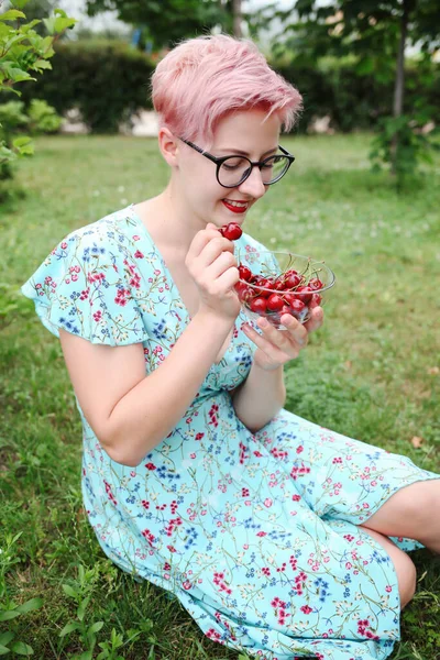 Woman Blue Dress Holding Handful Sweet Cherries Garden — Stock Photo, Image