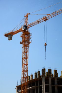 Vinç kaldırma ev inşa 