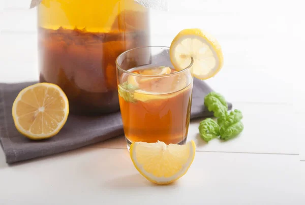 Kombucha Glass Jar Glass Drink Lemon Slices Wooden Table Black — 스톡 사진