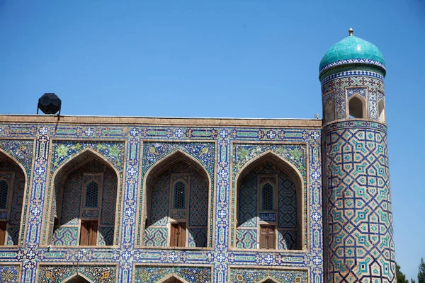 Tillya Kari Madrasah Versierd Met Mozaïeken Registan Square Samarkand Oezbekistan — Stockfoto