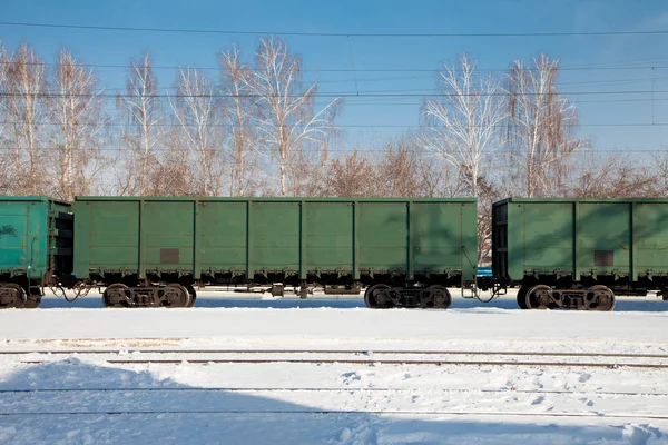 Güterwaggons am Bahnhof — Stockfoto