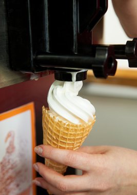 soft dondurma makinesi