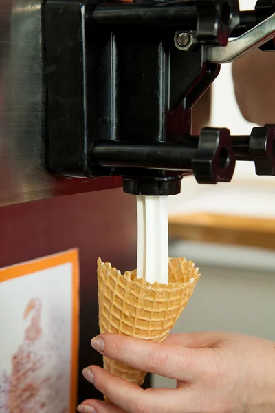 soft dondurma makinesi