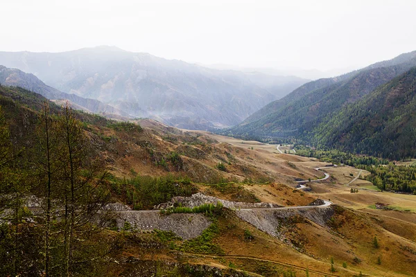 Altay dağlarında geçmek