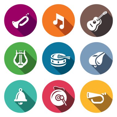 Simgeler vektör Set müzikal aletleri. Trompet, Not, gitar, ARP, davul, ıslık, çan, Gong, borazan.