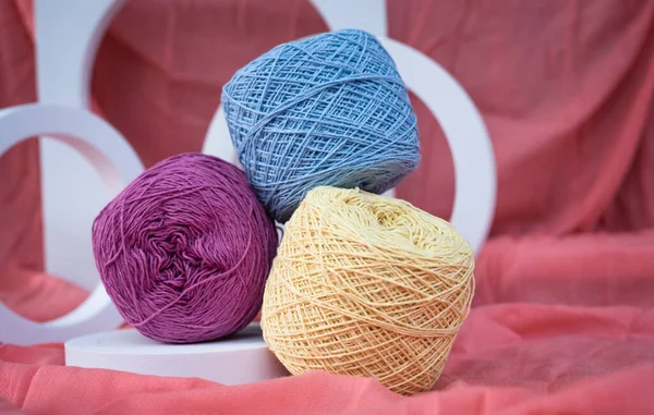 Three Crochet Yarns Put Background Blurry Light — Stock Photo, Image