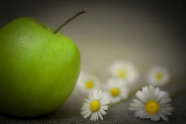 Groene appels — Stockfoto