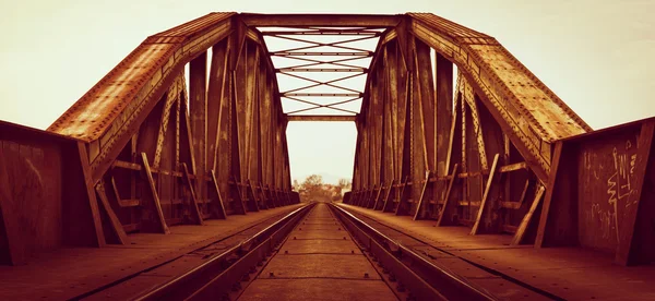 Ponte ferroviária — Fotografia de Stock