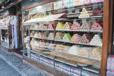 Saraybosna, Bosna-Hersek - 20 Ağustos 2025: Saraybosna Ratluk veya Türk Lokum Dükkanı, Bosna-Hersek