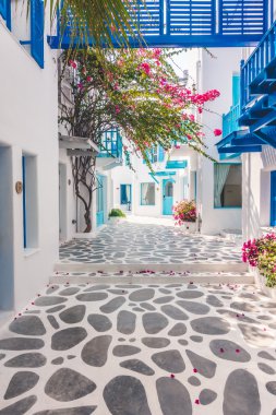Santorini ve Yunanistan tarzı ile güzel mimari