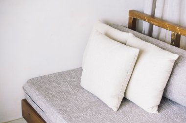 Kanepe dekorasyon yastık