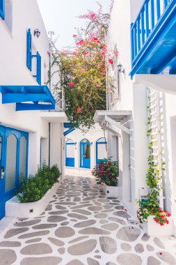 Santorini ve Yunanistan tarzı ile güzel mimari