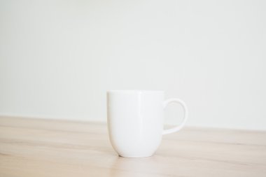 beyaz kahve fincanı