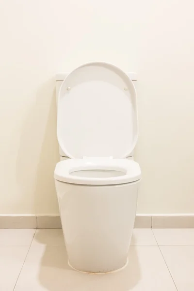 Weißer Toilettensitz — Stockfoto