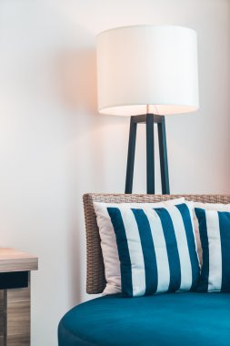 Kanepe dekorasyon yastık