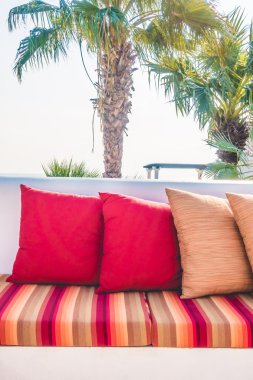 Kanepe dekorasyon yastık