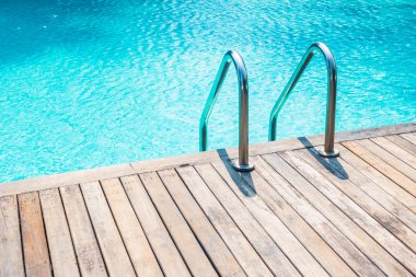 Yüzme Havuzu merdiven