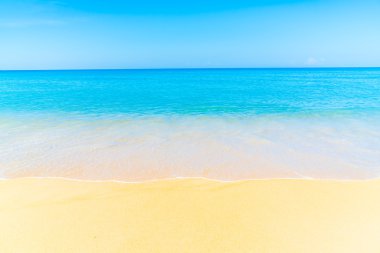 Güzel sahil ve deniz