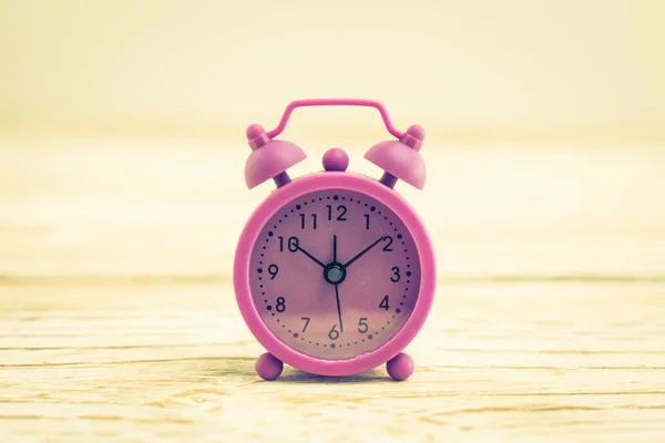 Reloj despertador clásico — Foto de Stock