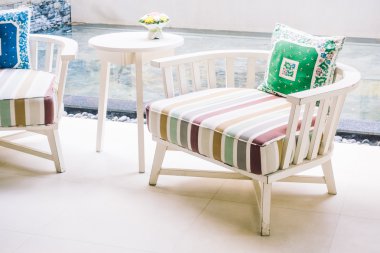 Güzel lüks yastıklar Divan