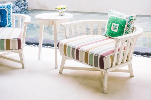 Güzel lüks yastıklar Divan