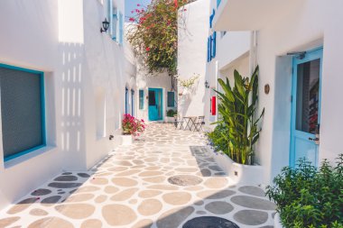 Santorini ve Yunanistan tarzı ile güzel mimari