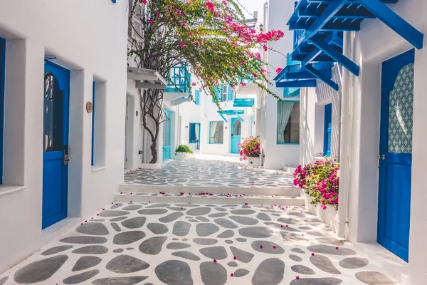 Piękna architektura stylu santorini i Grecja — Zdjęcie stockowe