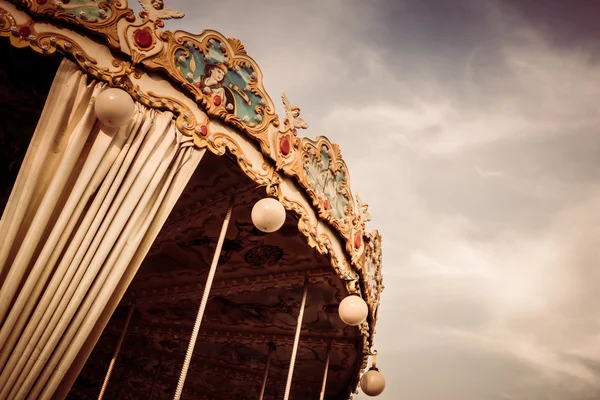 Vintage Carousel horse in attractiepark — Stockfoto