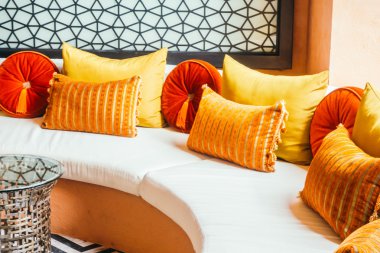 Güzel lüks yastıklar kanepe dekorasyon