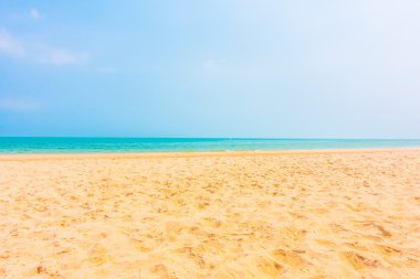 Güzel boş kum plaj