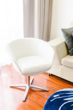 Güzel lüks yastıklar Divan