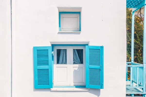 Архитектура Мбаппе в стиле Санторини и Грече — стоковое фото