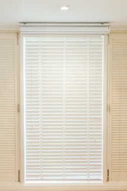 Kör pencere dekorasyon