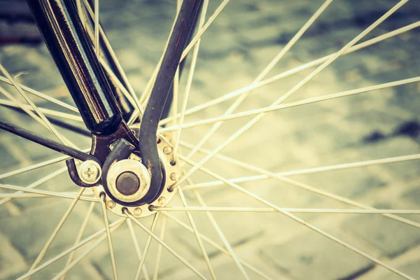 Rueda de bicicleta moderna —  Fotos de Stock