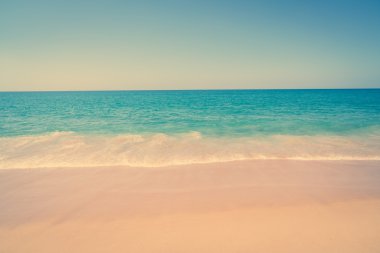 Güzel tropikal plaj ve deniz