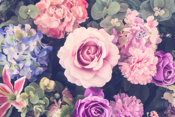 Schöner Blumenstrauß — Stockfoto