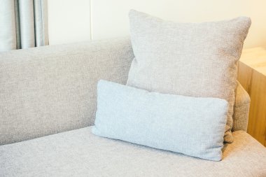 Kanepe dekorasyon yastık