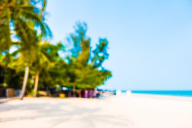 güzel bir plaj ve deniz bulanıklığı